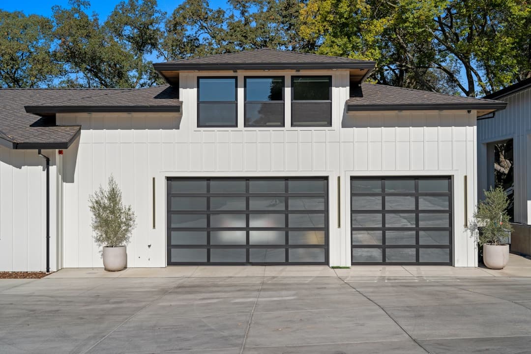 Install Metal Garage Door: Price and Quotes